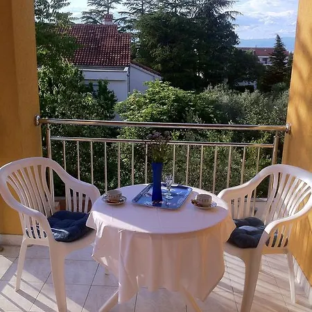 Apartman Leona & David *