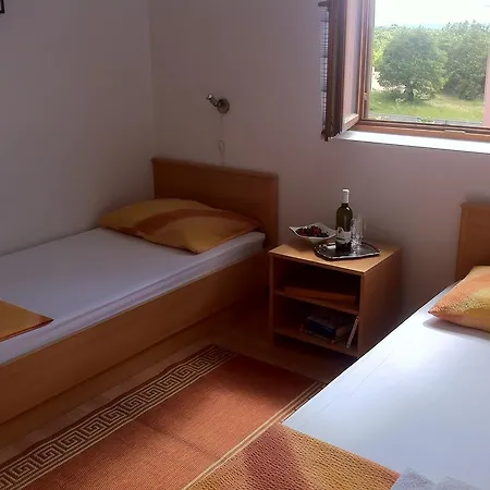 Leona & David * Malinska